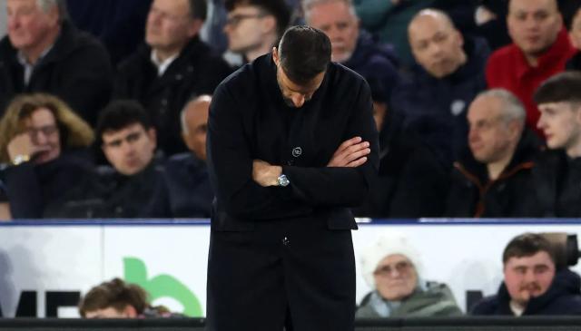 开云登录入口地址-7连败后8连败0进球，范尼在莱斯特自毁前程